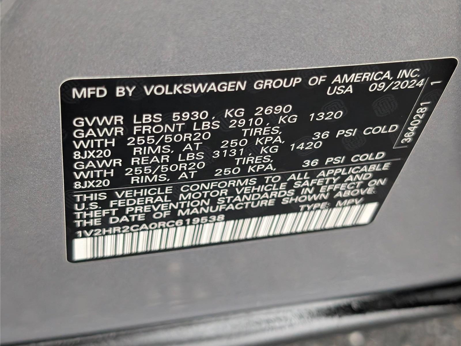 Used 2024 Volkswagen Atlas SE AWD/4WD image 23