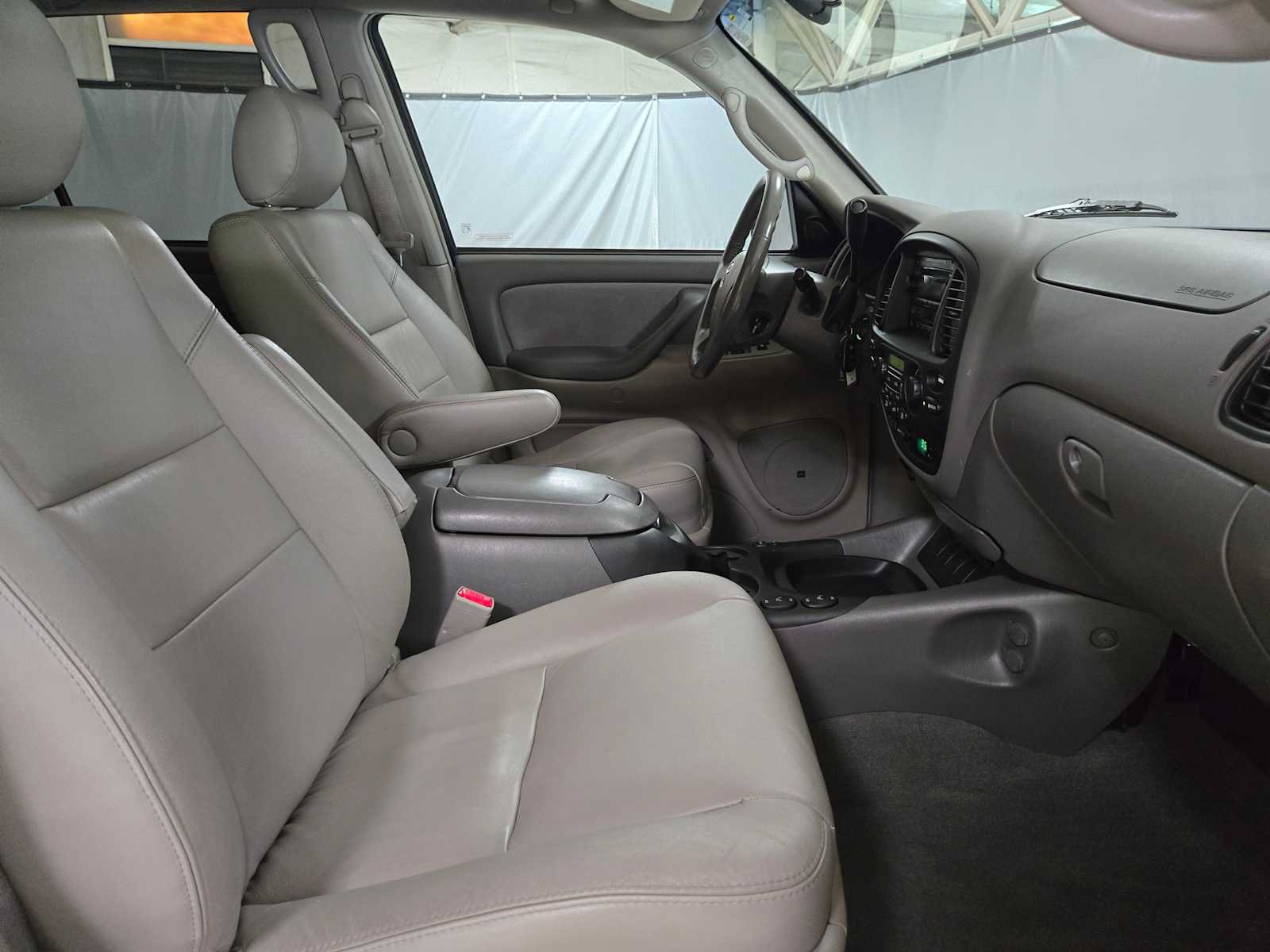 Used 2007 Toyota Sequoia SR5 AWD/4WD image 11