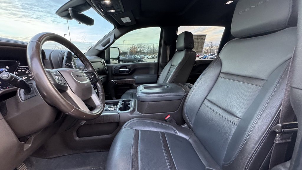 Used 2022 GMC Sierra 2500 Denali w/ Denali Ultimate Package image 13