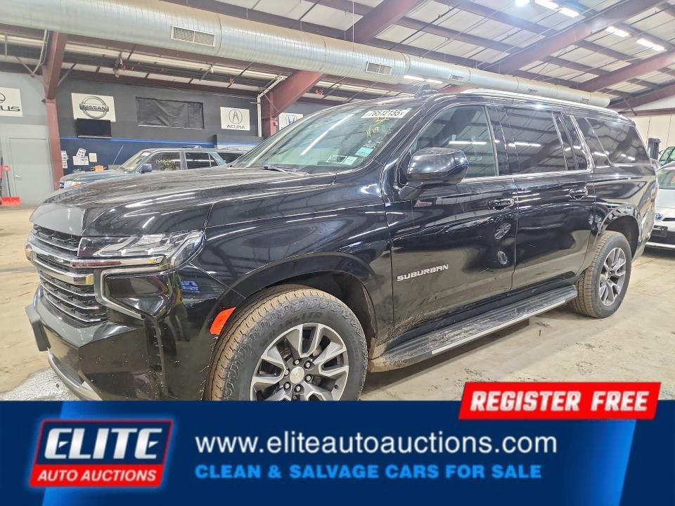 Used 2021 Chevrolet Suburban LT image 2