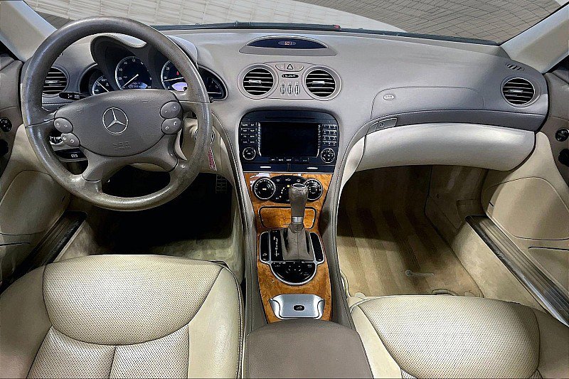 Used 2007 Mercedes-Benz SL 550 w/ AMG Sport Pkg image 13