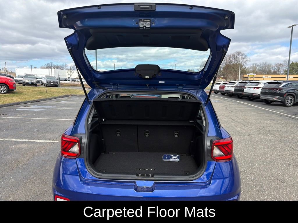 Certified 2023 Hyundai Venue SEL image 25