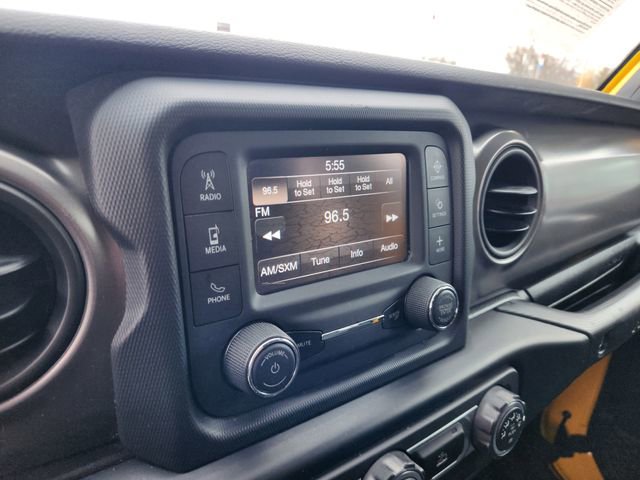 Used 2021 Jeep Wrangler Unlimited Willys image 12