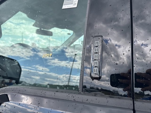 New 2026 Ford F250 XLT w/ XLT Premium Package image 24