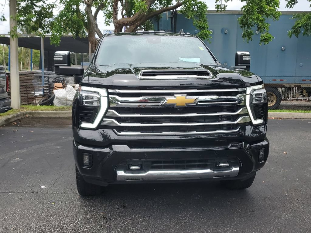 Certified 2024 Chevrolet Silverado 2500 High Country w/ Technology Package AWD/4WD image 8