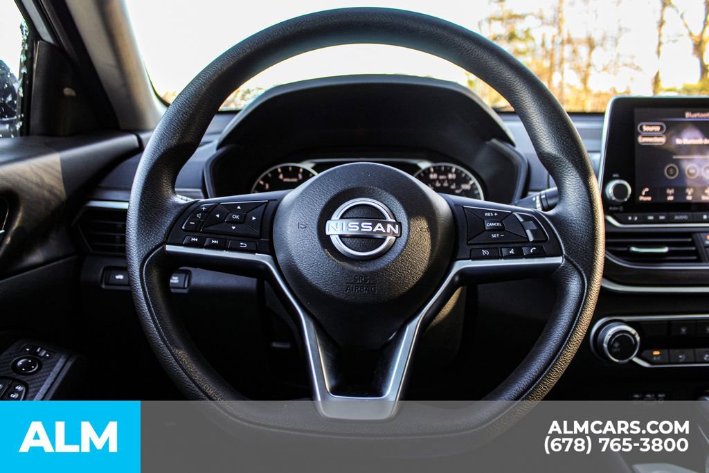 Used 2024 Nissan Altima 2.5 SV image 24