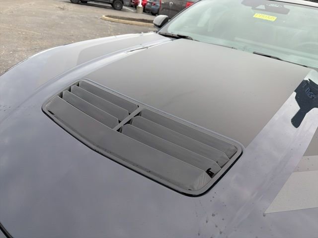 Used 2024 Ford Mustang Dark Horse image 13