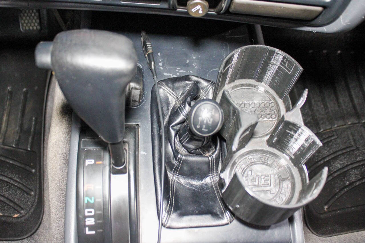 Used 1994 Toyota Land Cruiser image 14