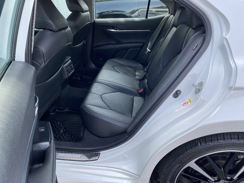 Used 2019 Toyota Camry XSE FWD image 23