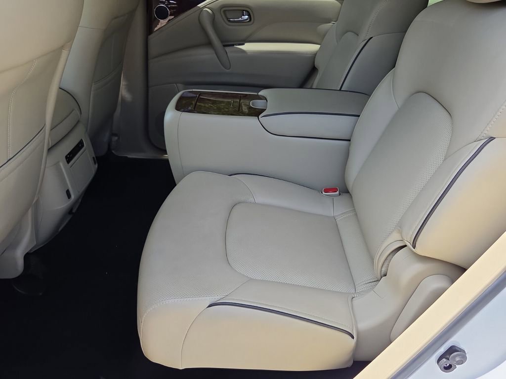 Used 2018 INFINITI QX80 2WD w/ Driver Assistance Package image 13
