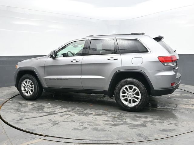 Used 2019 Jeep Grand Cherokee Laredo AWD/4WD image 4