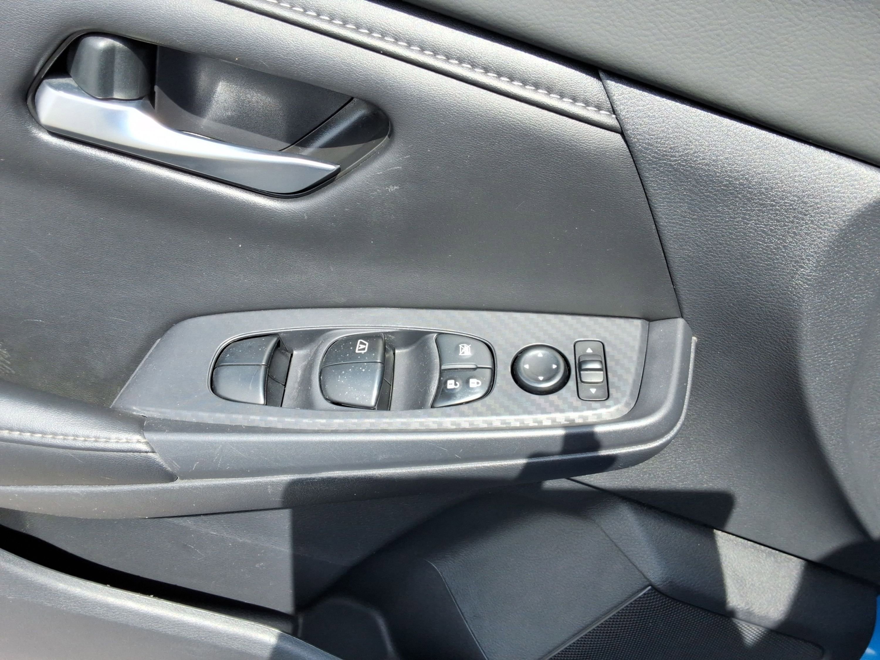 Used 2022 Nissan Sentra SV image 21