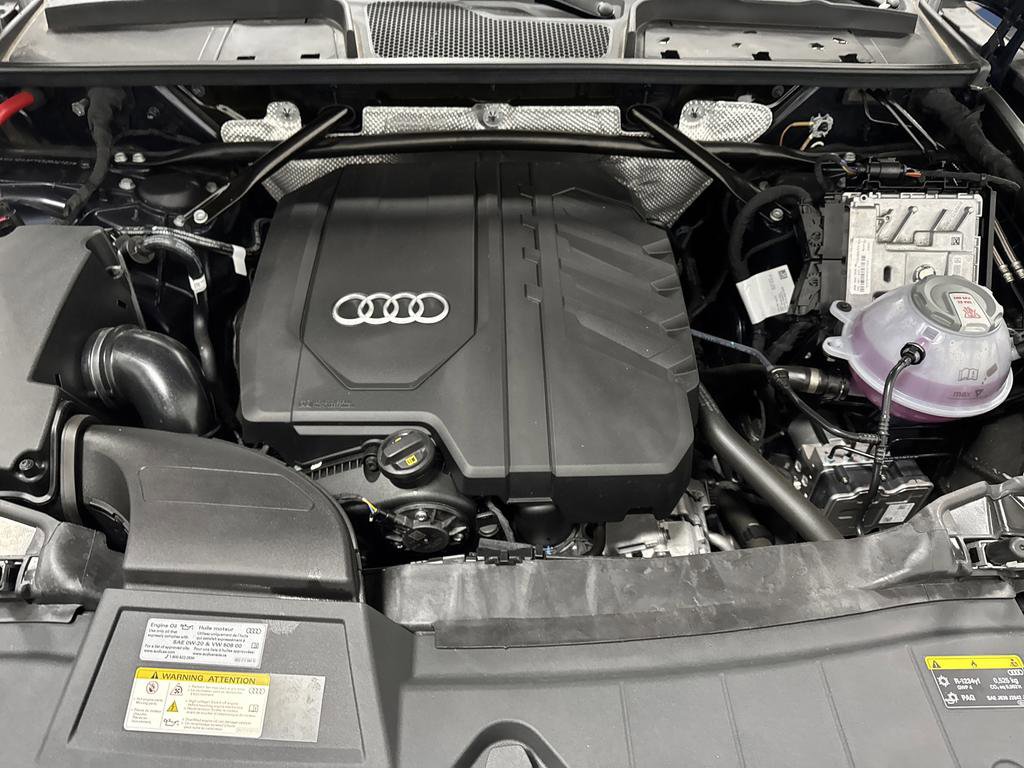 Used 2025 Audi Q5 2.0T Premium Plus w/ Premium Plus Package image 37