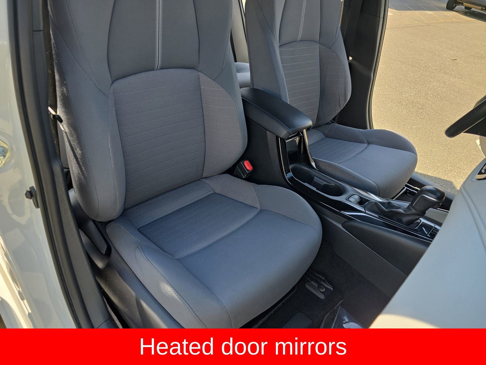 Used 2020 Toyota Corolla SE image 15