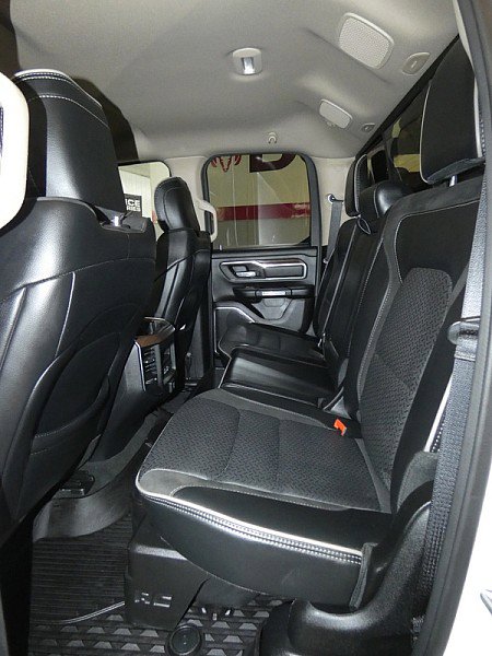 Used 2021 RAM 1500 Laramie AWD/4WD image 25