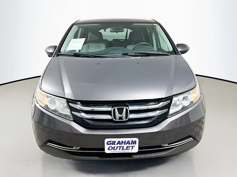 Used 2016 Honda Odyssey SE image 2