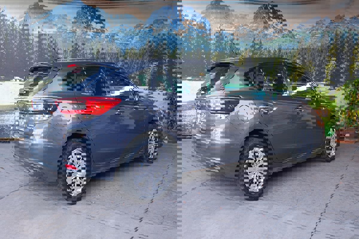 Used 2023 Subaru Impreza 2.0i image 6