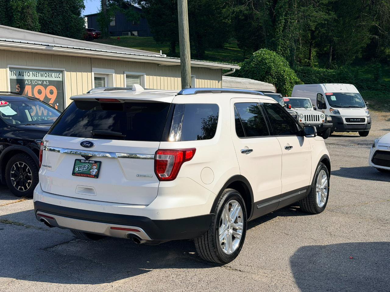 Used 2017 Ford Explorer Limited FWD image 5