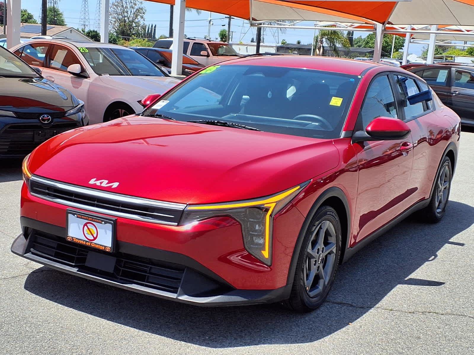 Used 2025 Kia K4 FWD image 3