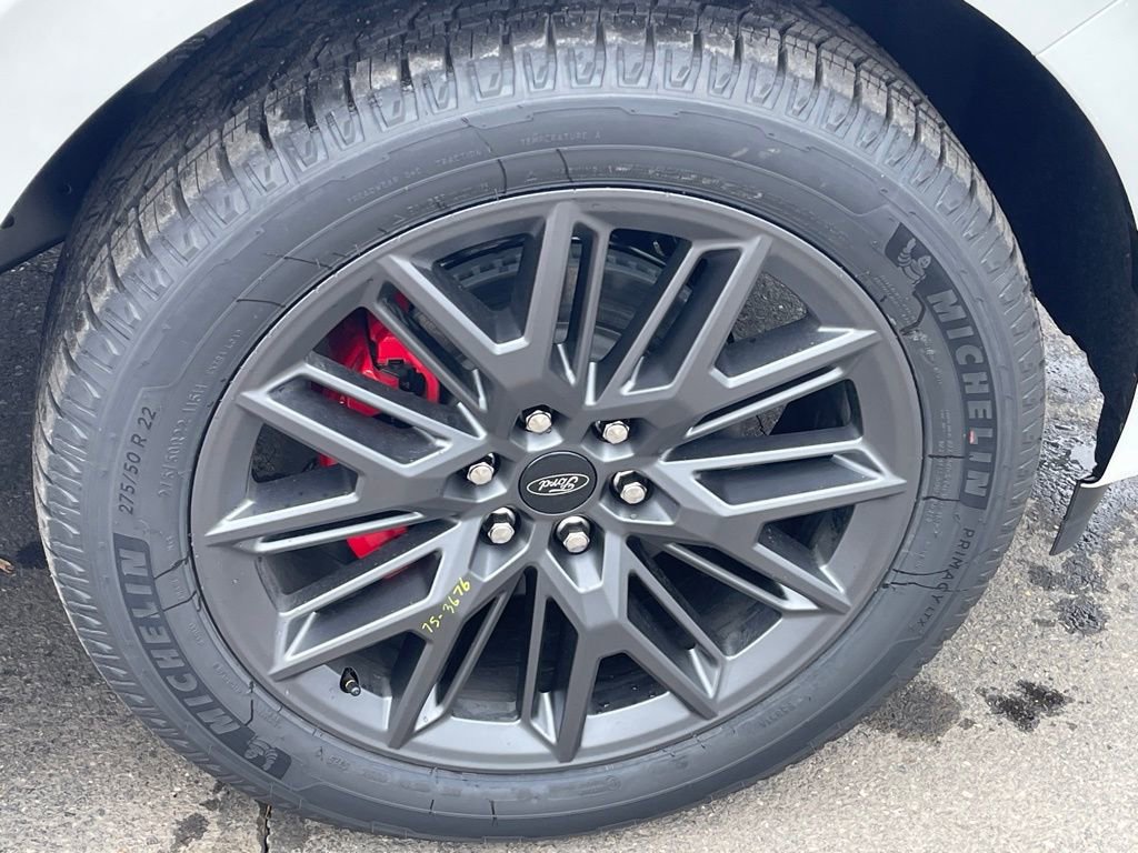 New 2025 Ford Expedition Platinum w/ Stealth Performance Package image 27