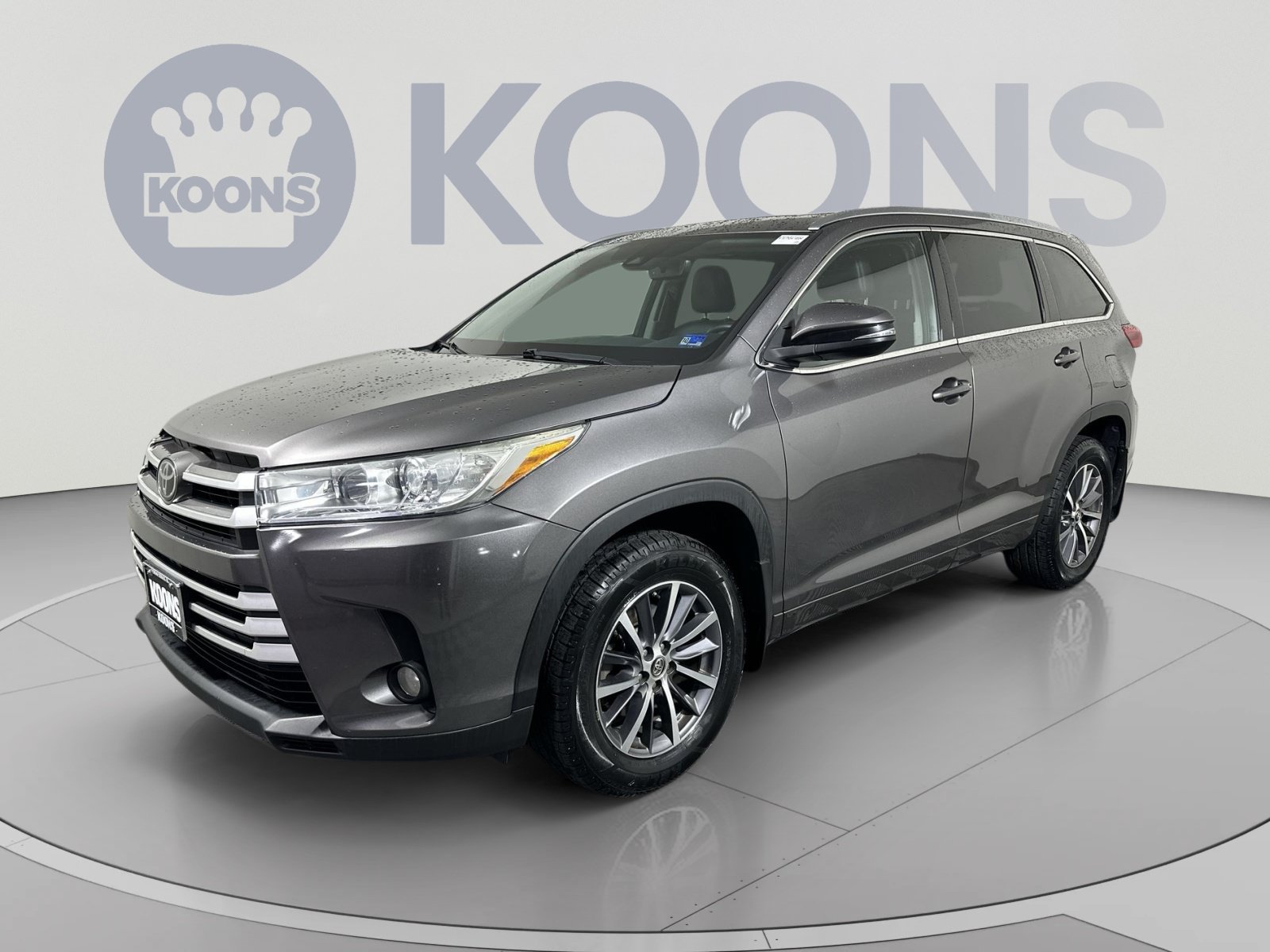 Used 2017 Toyota Highlander XLE