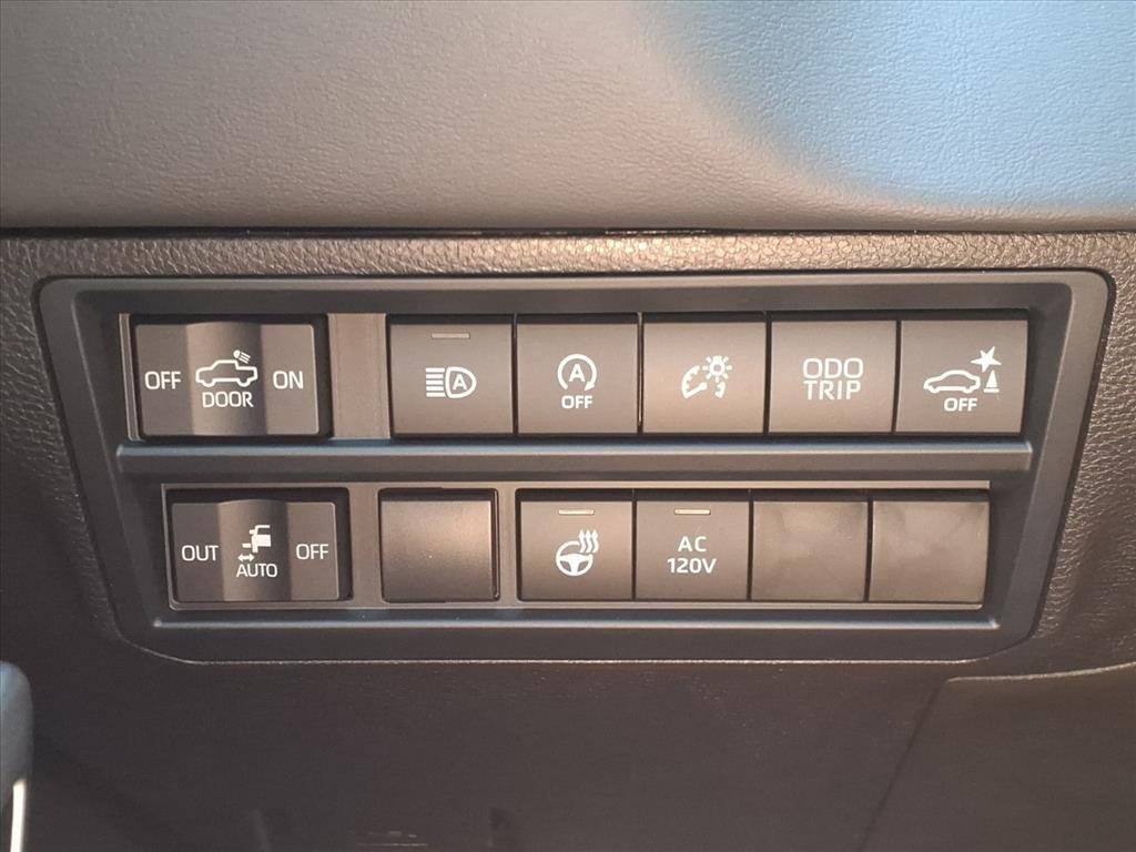 New 2026 Toyota Tundra Platinum image 10