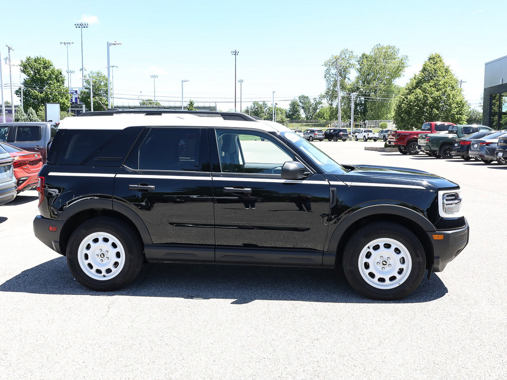 Used 2025 Ford Bronco Sport Heritage w/ Convenience Package AWD/4WD image 8
