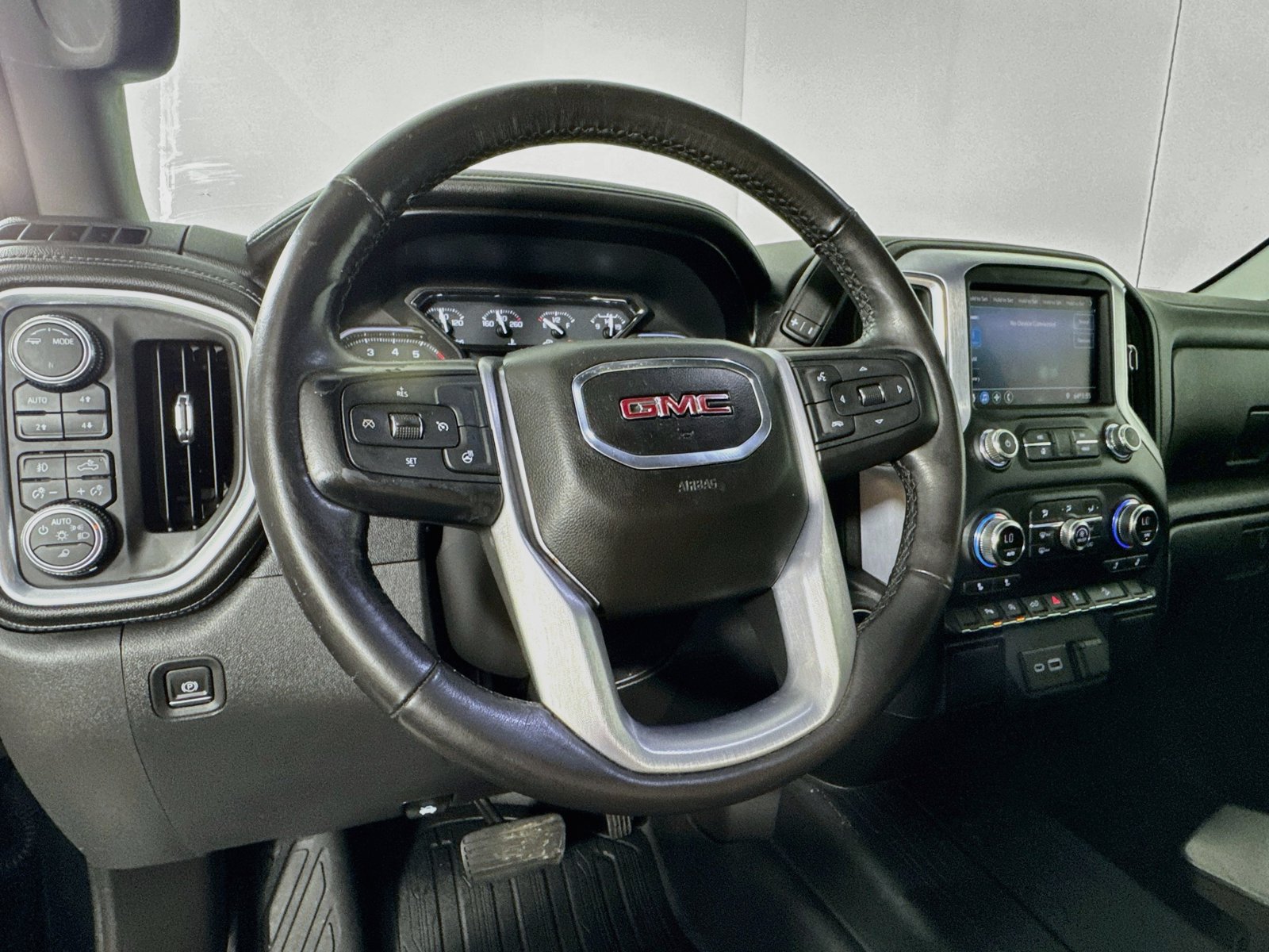 Used 2021 GMC Sierra 1500 Elevation AWD/4WD image 11