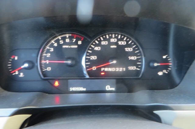 Used 2010 Cadillac DTS Luxury image 47