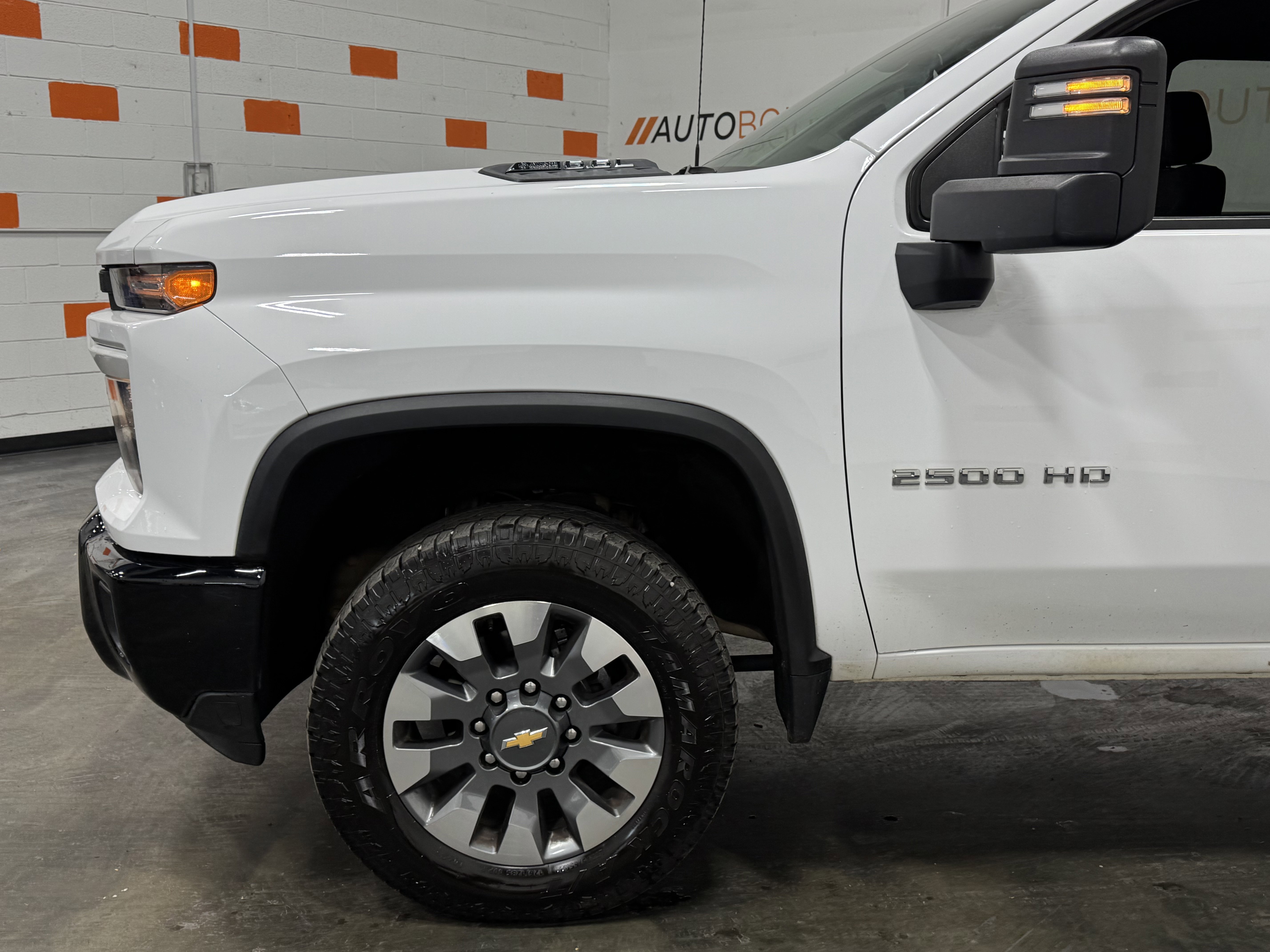 Used 2024 Chevrolet Silverado 2500 Custom w/ Custom Convenience Package image 25