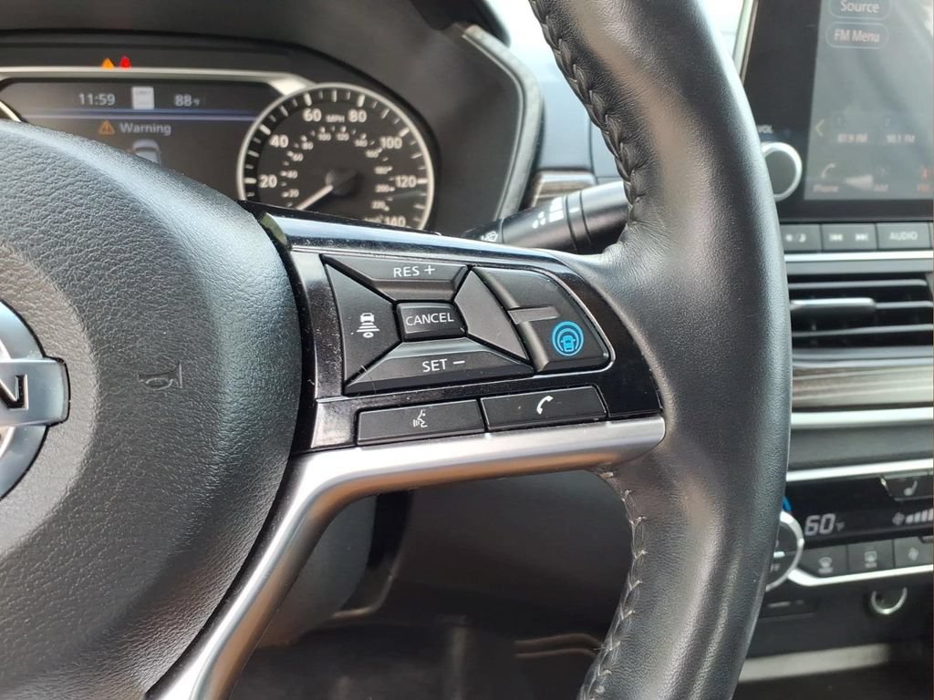 Used 2020 Nissan Altima 2.5 Platinum AWD/4WD image 11