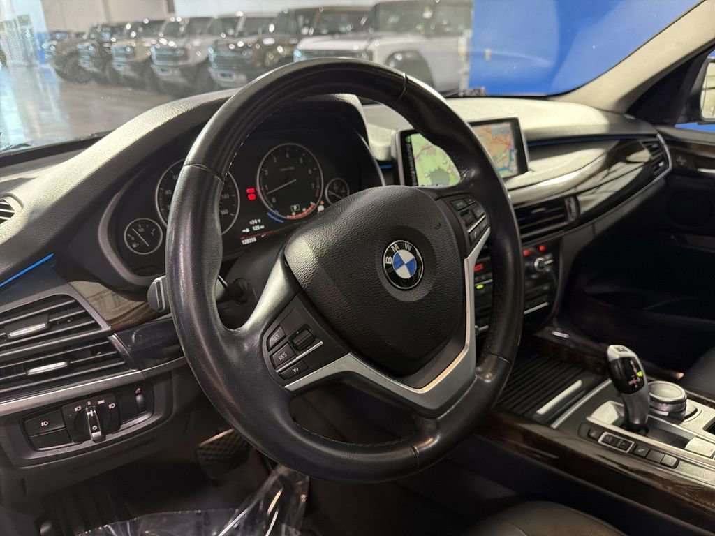 Used 2015 BMW X5 xDrive35i AWD/4WD image 28