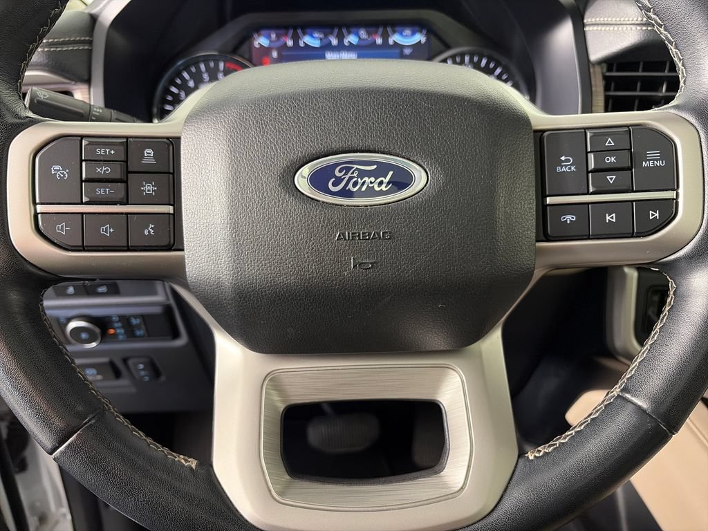 Used 2024 Ford Expedition Max Limited AWD/4WD image 16