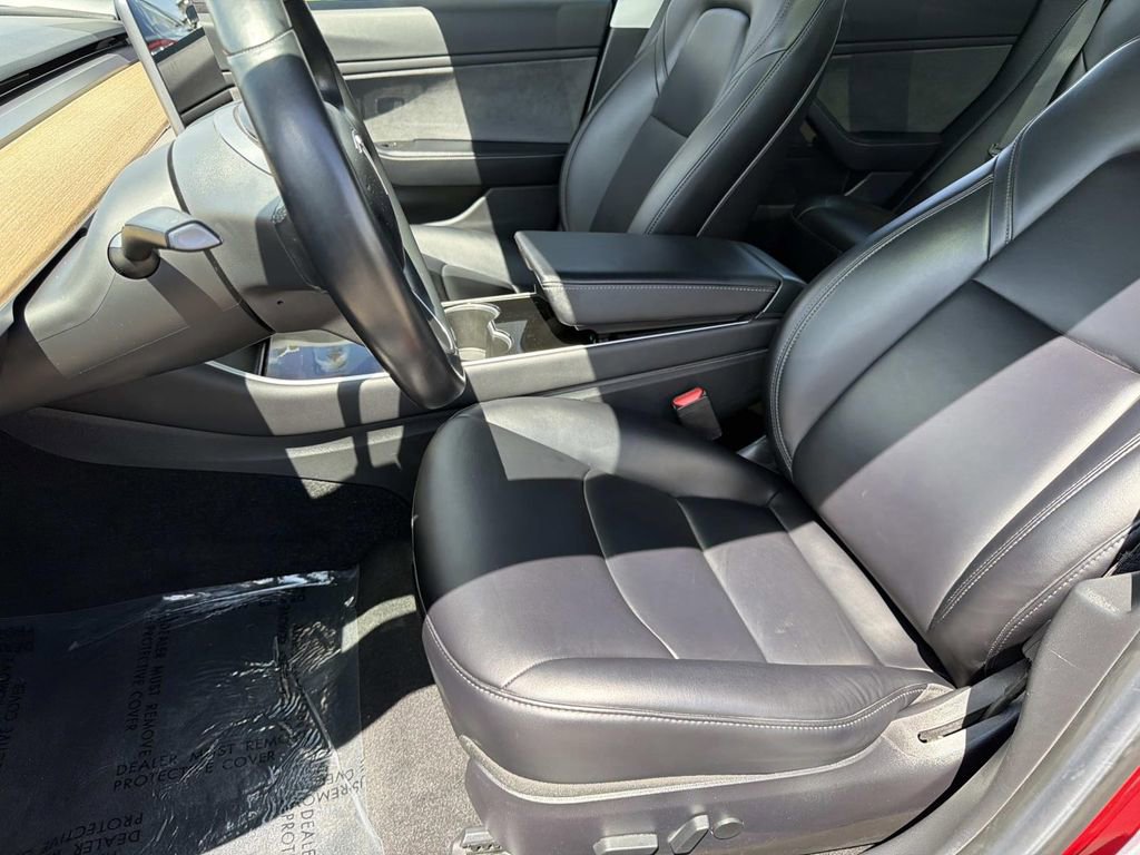 Used 2018 Tesla Model 3 Long Range image 18