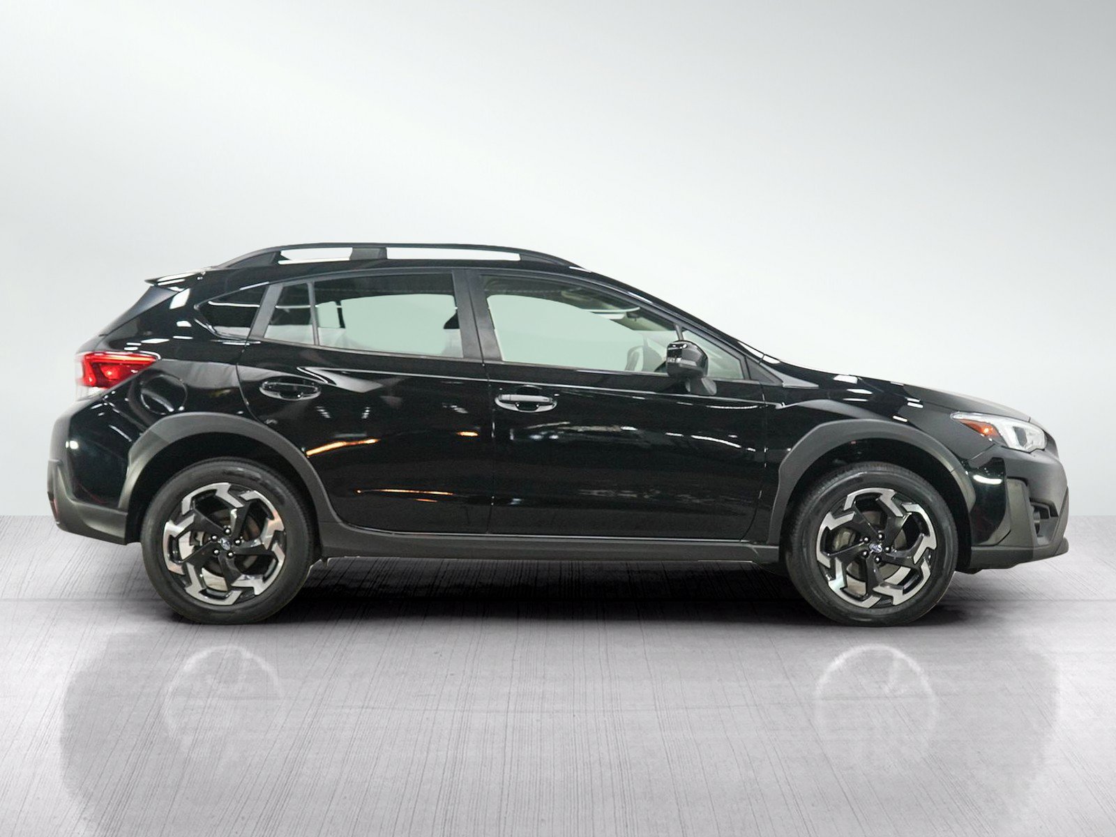 Used 2023 Subaru Crosstrek 2.5i Limited AWD/4WD image 6