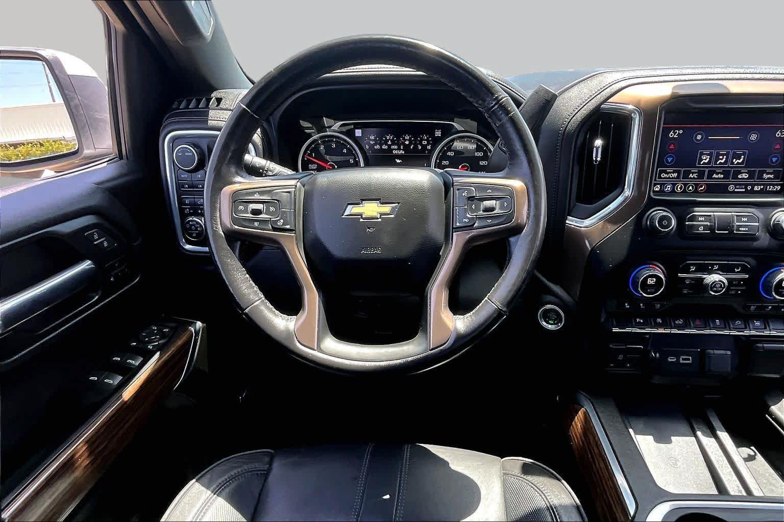 Used 2022 Chevrolet Silverado 1500 High Country AWD/4WD image 6
