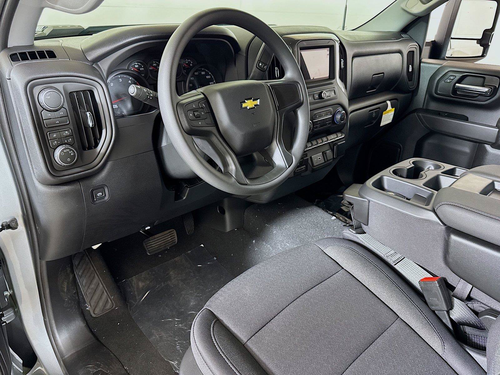New 2026 Chevrolet Silverado 2500 Custom w/ Custom Value Package AWD/4WD image 5