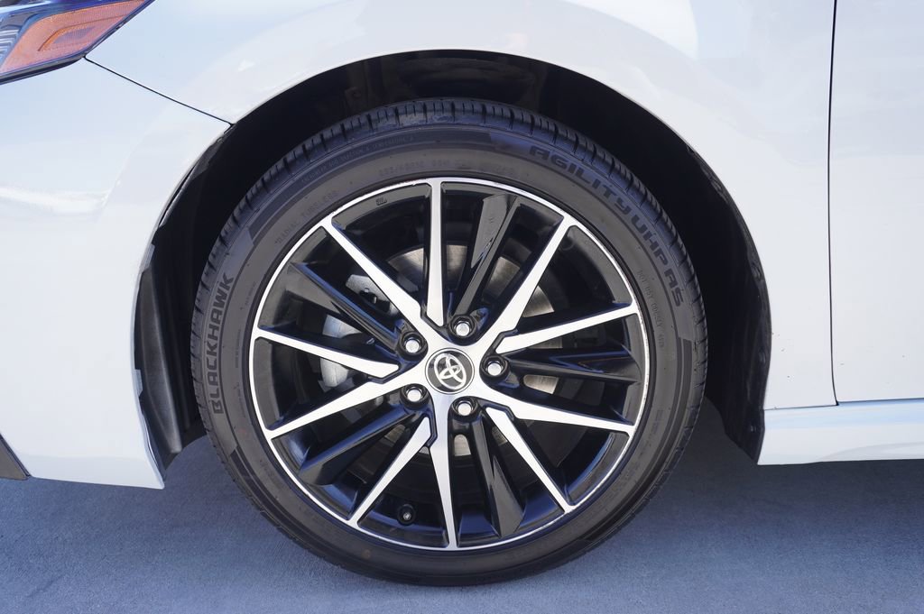 Certified 2024 Toyota Camry SE FWD image 20