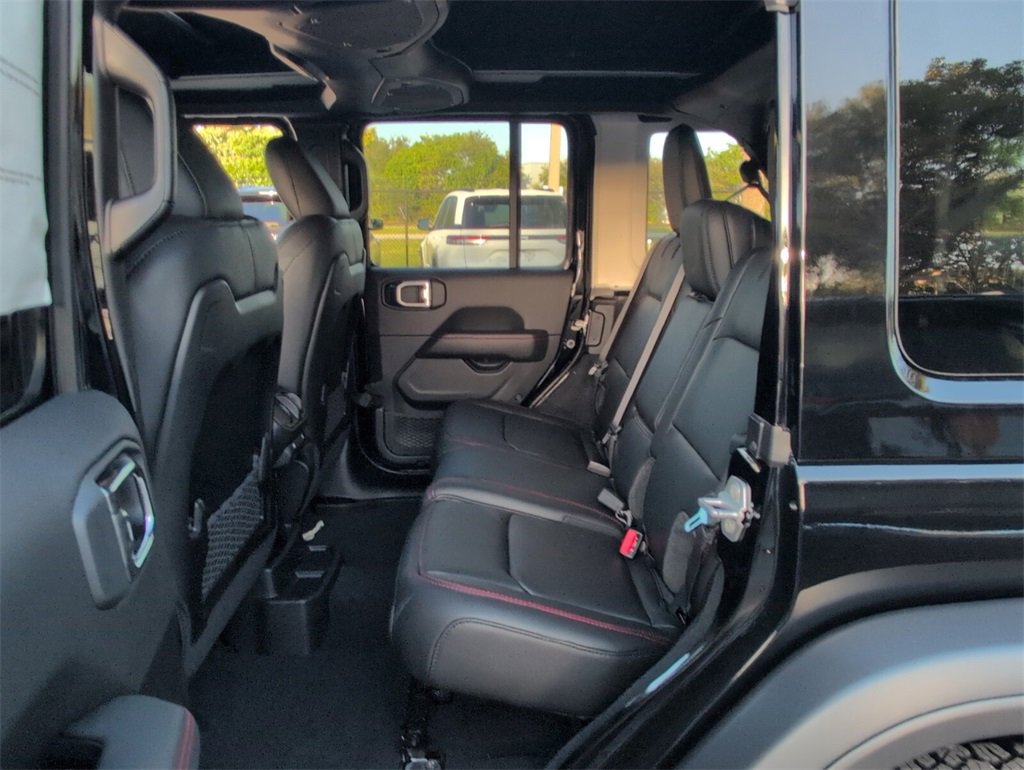 New 2026 Jeep Wrangler Unlimited Rubicon w/ Safety Group image 8