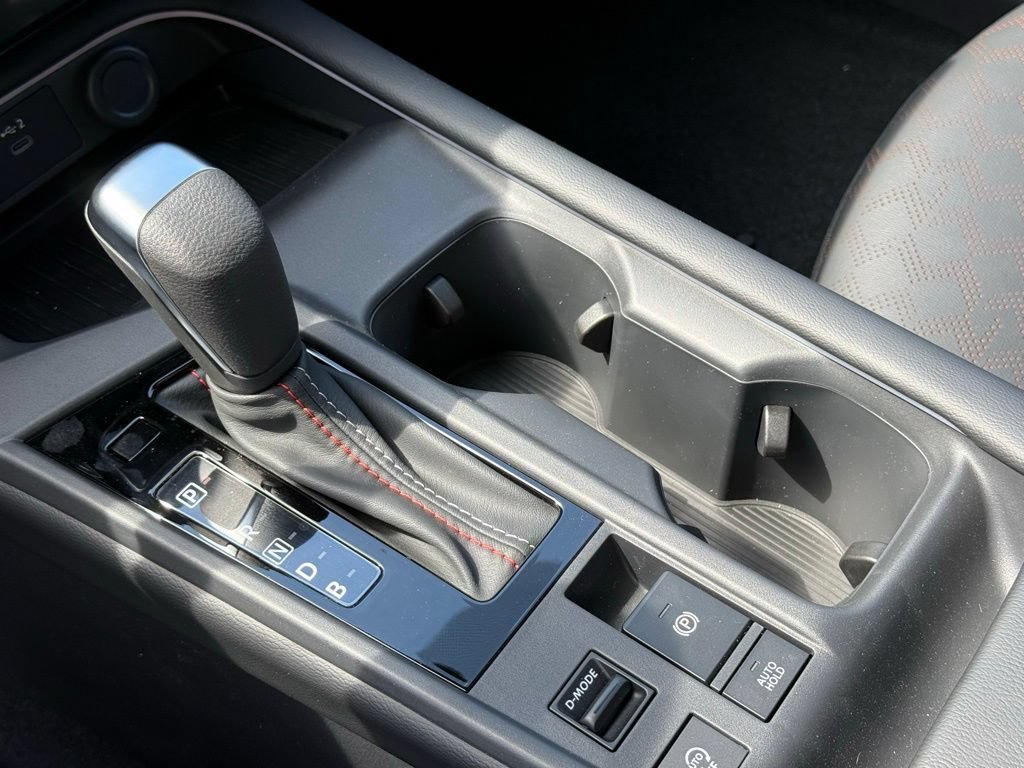 New 2026 Nissan Sentra SR w/ SR Premium Package FWD image 12