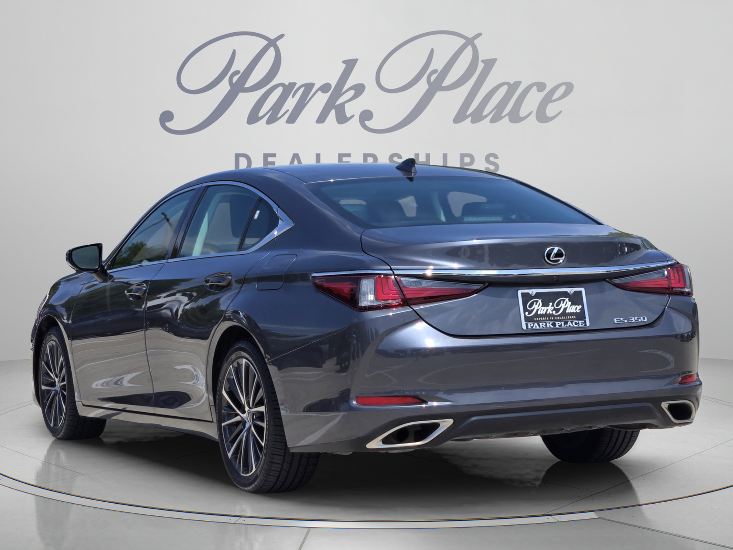 Certified 2022 Lexus ES 350 w/ Premium Package FWD image 3