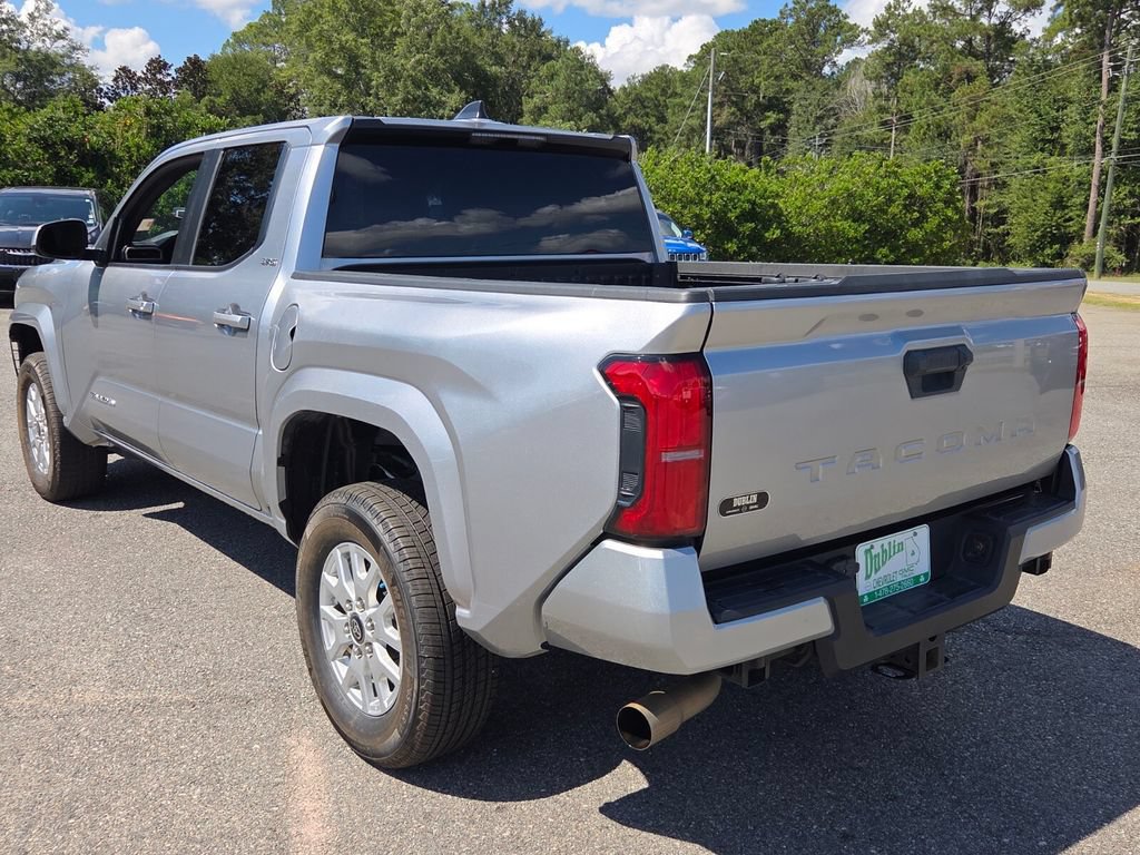 Used 2024 Toyota Tacoma SR5 RWD image 8