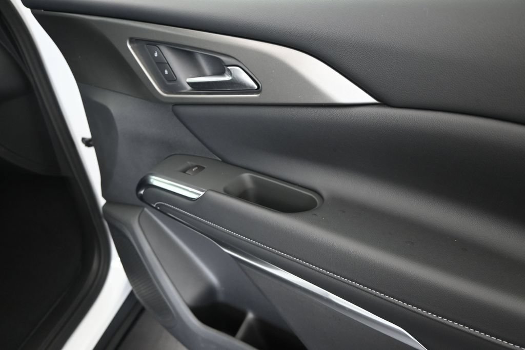 New 2026 Chevrolet Traverse LT FWD image 23