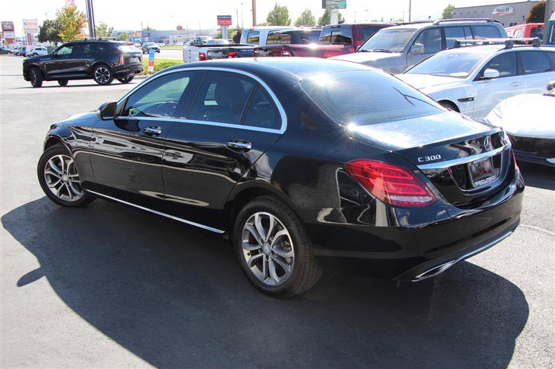 Used 2015 Mercedes-Benz C 300 4MATIC Sedan image 5
