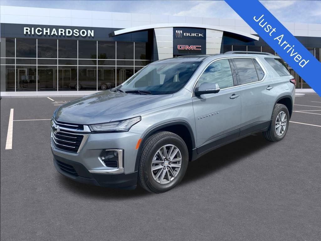 Used 2023 Chevrolet Traverse LT