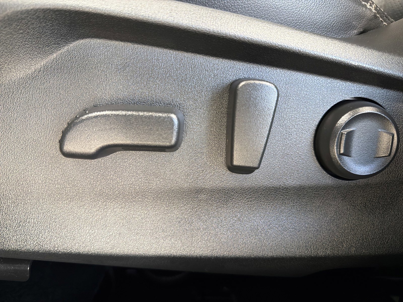 Used 2024 Subaru Forester Touring w/ Pop Package 2 image 20