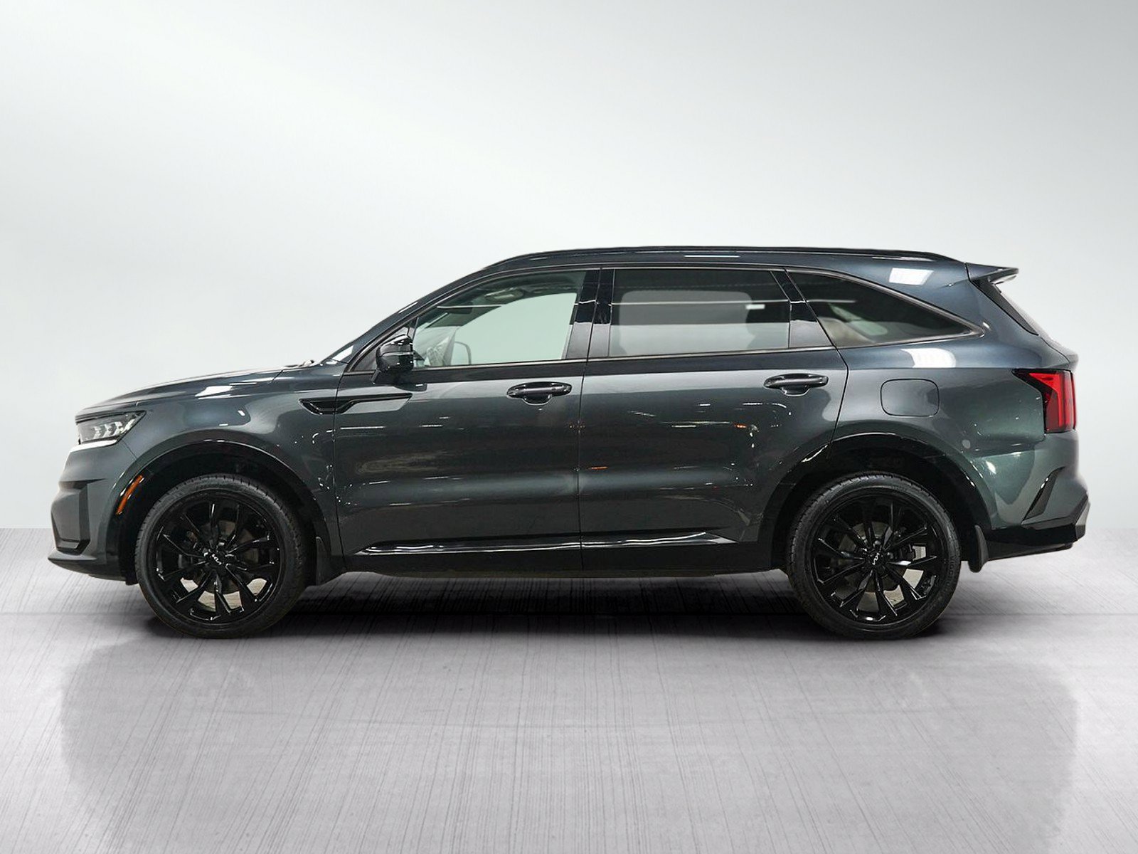 Used 2022 Kia Sorento X-Line EX AWD/4WD image 2