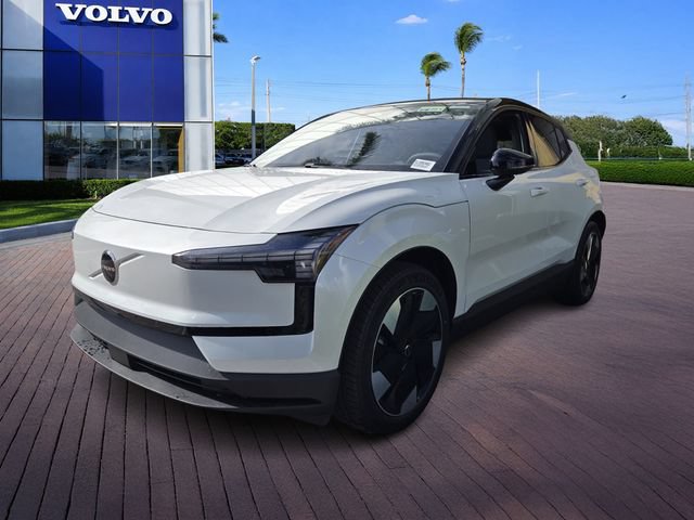 New 2026 Volvo EX30 Plus w/ Protection Package AWD/4WD image 3