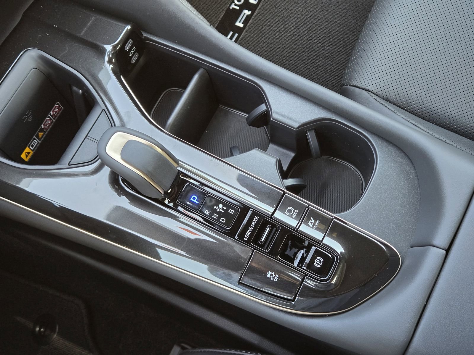 New 2026 Toyota Crown XLE image 18