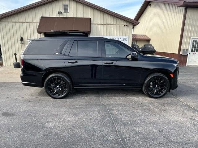 Used 2022 Cadillac Escalade Sport w/ Touring Package image 2